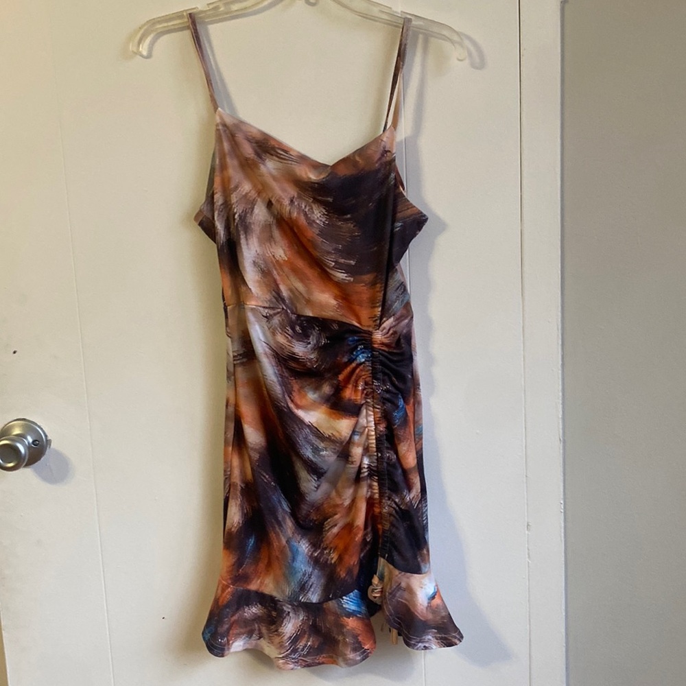 Ruched stretchy dress with frills